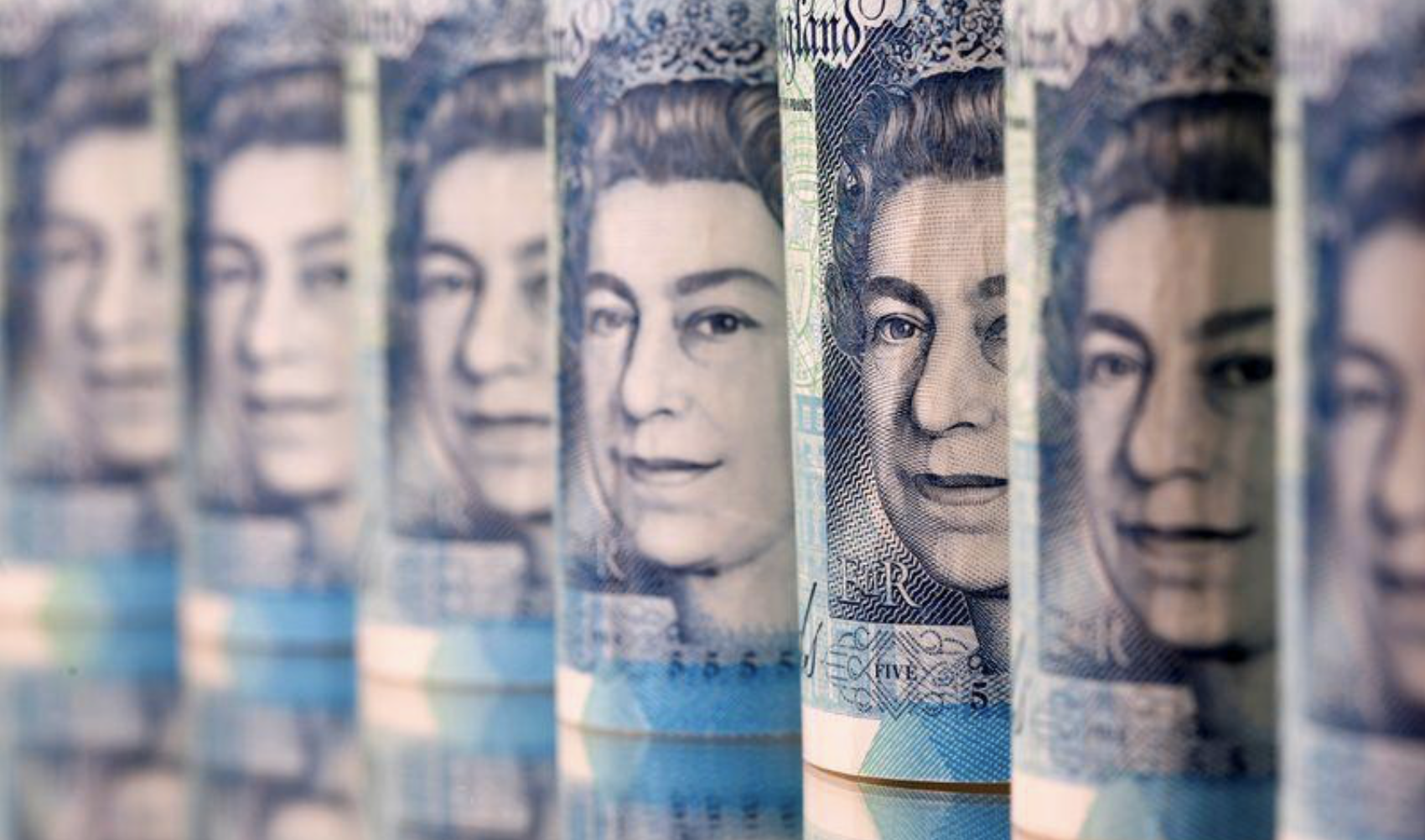 Sterling thờ ơ trước thông tin Chính phủ Anh giành thắng lợi trong cuộc bỏ phiếu Brexit lần đầu
