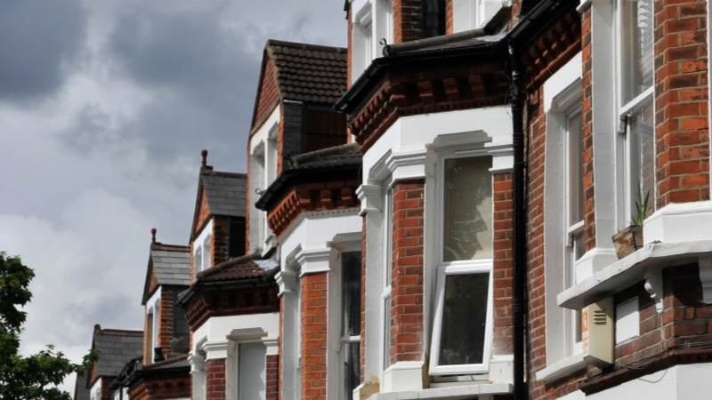 UK mortgage approvals slide to 82,700 in March - Breaking The News