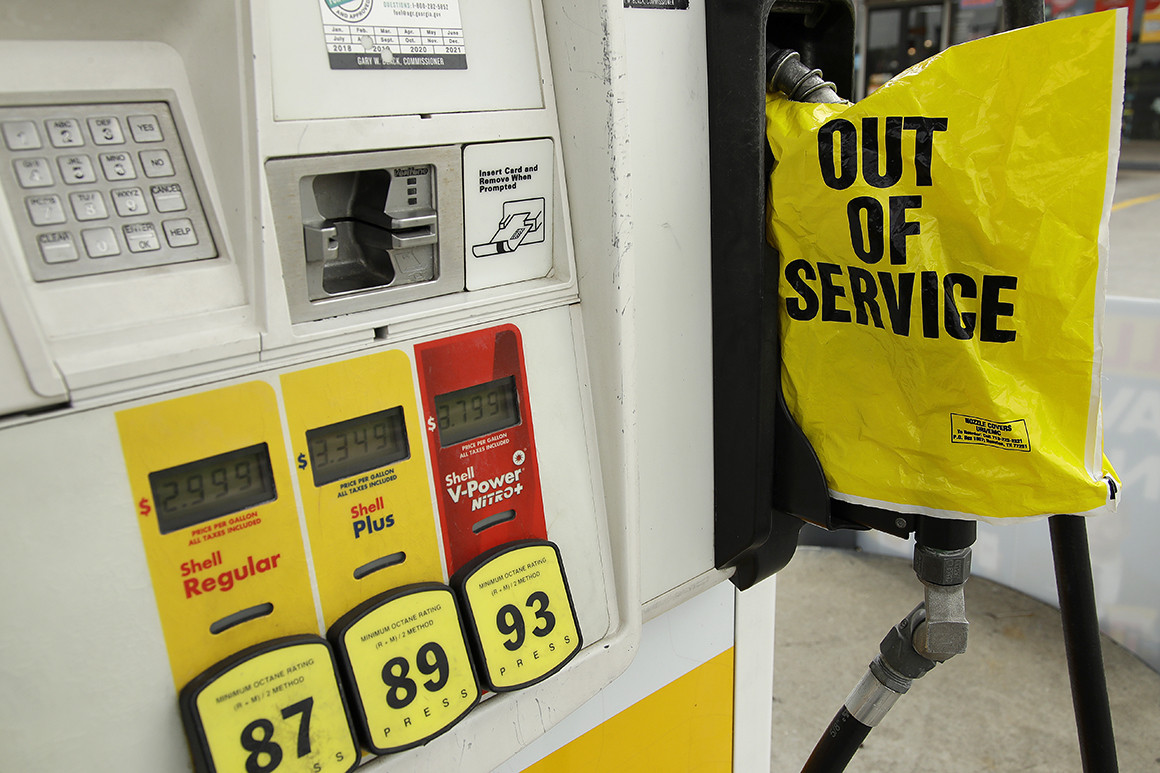White House seeks to calm panic buying as Southeast gas stations run dry -  POLITICO