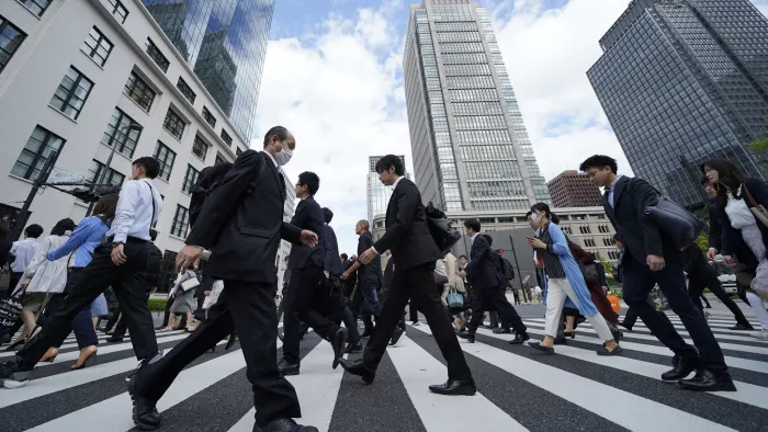 Japan's economy is 'worsening' for first time in 6 years | Financial Times