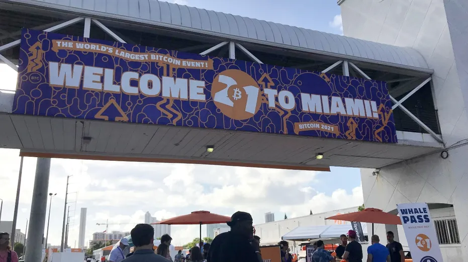 Bitcoin Miami 2021: Square's Jack Dorsey, Elon Musk-bashing and an emphasis  on 'liberty' | Fox Business