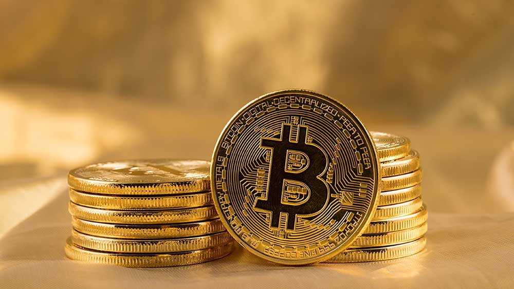 Bitcoin, Ethereum, Dogecoin... lao dốc xuống đáy | Tài chính - Kinh doanh |  Thanh Niên