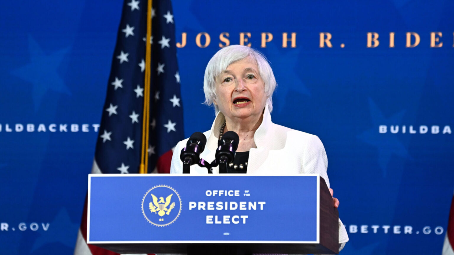 Bộ trưởng Tài chính Janet Yellen cho biết phải hành động nhanh chóng về quy định của stablecoin