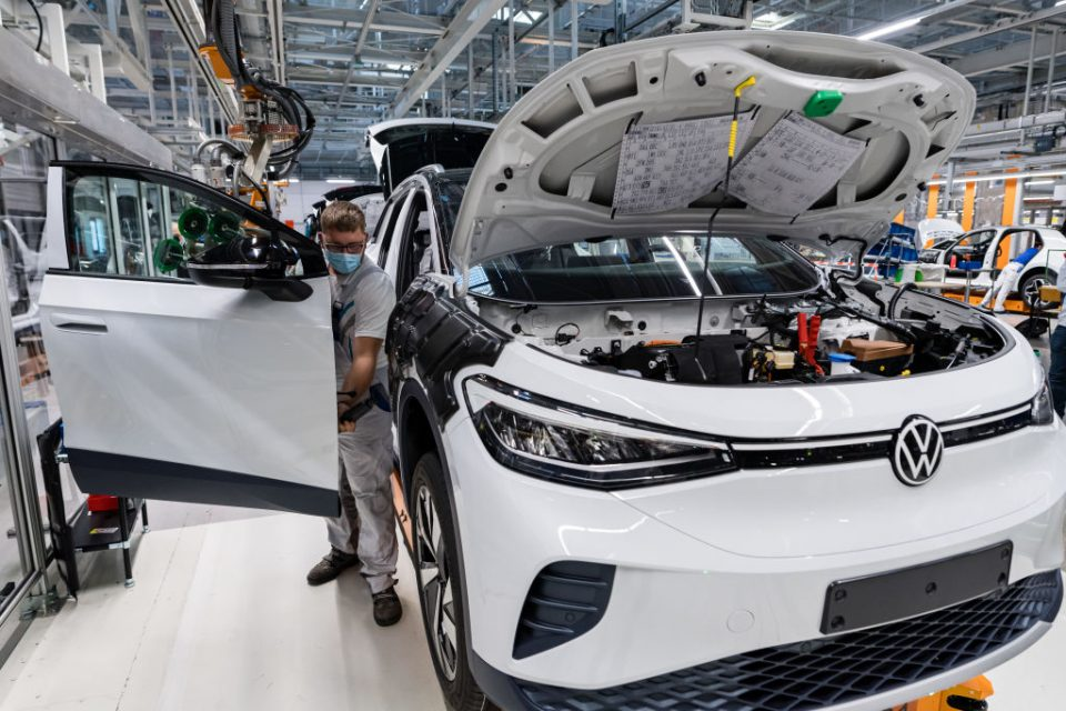 What's causing the current global shortage of semiconductor chips? : CityAM