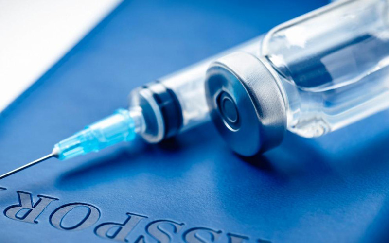 Bảy quốc gia EU thực hiện sớm "Hộ chiếu vaccine Covid-19"