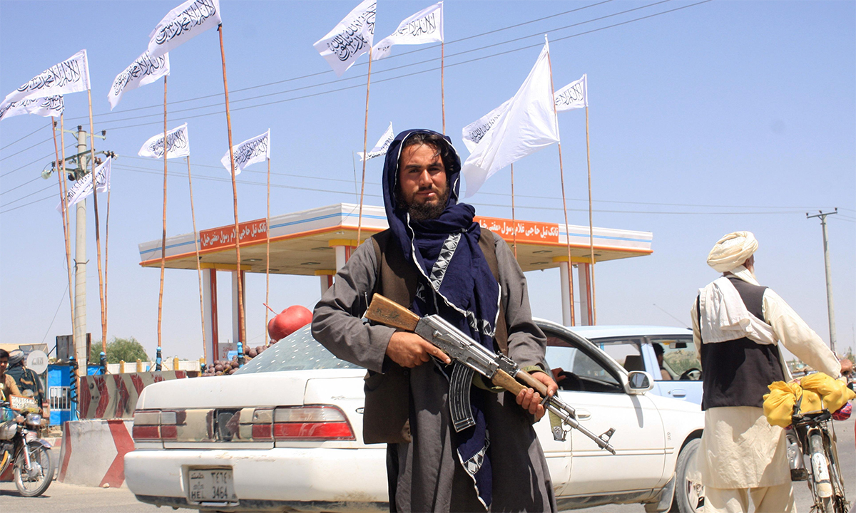 Ba tháng Taliban càn quét Afghanistan - VnExpress