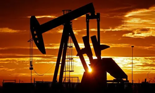 Oil prices rise above $45 a barrel for first time since start of pandemic | Oil | The Guardian
