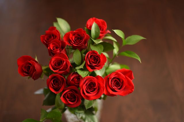 6 ways to make your Valentine's Day roses last longer