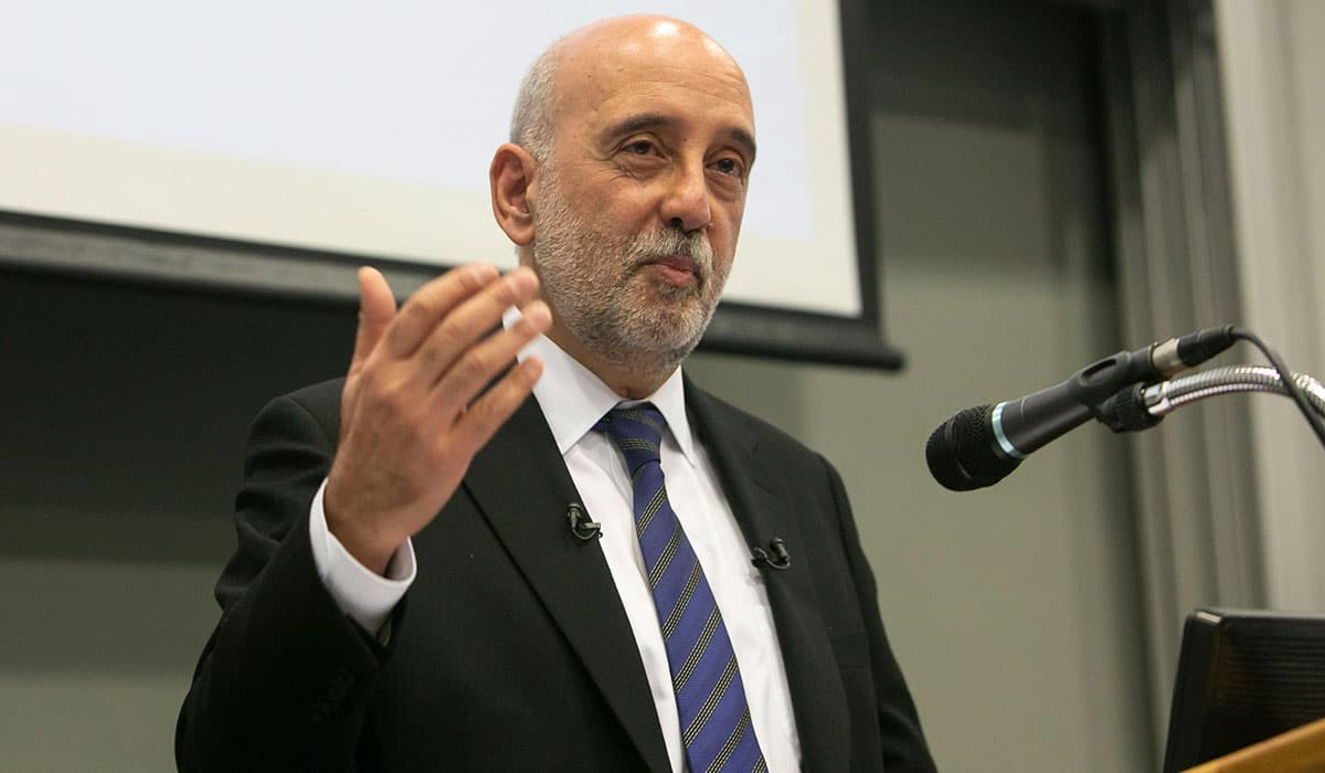 ECB's Makhlouf: There is a potential for a negative shock to growth, stock  prices and the euro on coronavirus - Varchev Finance
