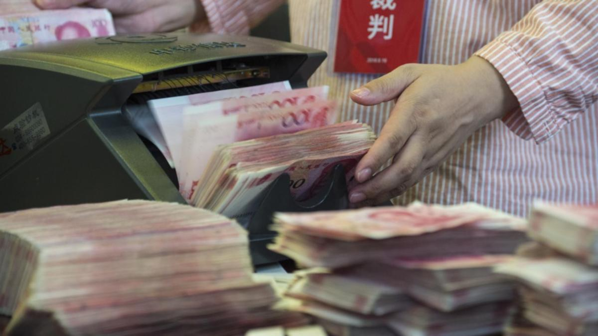 China central bank vows to support economy | 7NEWS