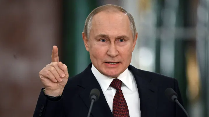 Russian President Vladimir Putin speaks during a news conference after a meeting of the State Council on youth policy in Moscow, Russia, December 22, 2022. Sputnik/Sergey Guneev/Pool via REUTERS ATTENTION EDITORS - THIS IMAGE WAS PROVIDED BY A THIRD PARTY. 