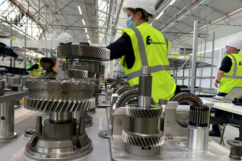Pickup in French manufacturing offers hope as services sector still weak -flash PMI