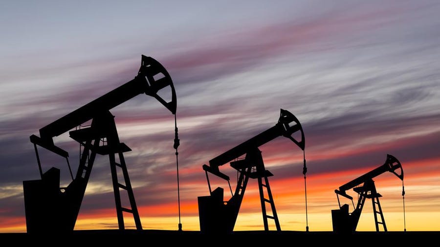 Goldman Sachs hạ dự báo giá dầu Brent xuống dưới 90 USD cuối năm nay