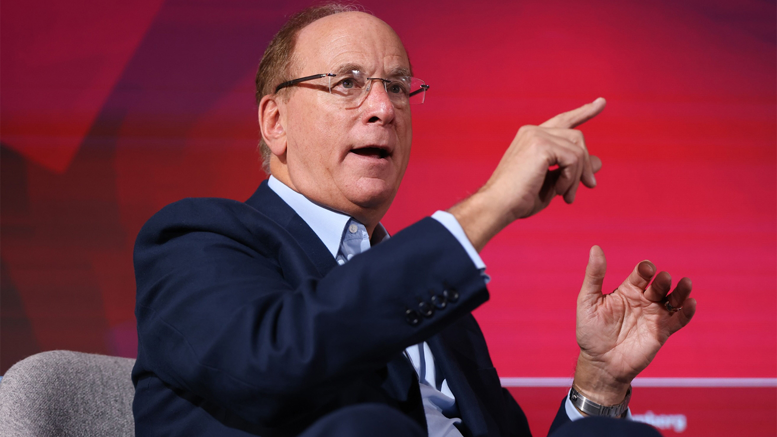 BlackRock now paying for guards, home security for CEO Larry Fink |  Pensions & Investments