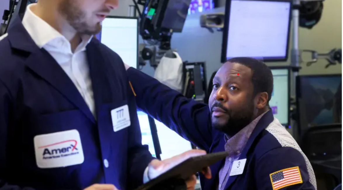 Chứng khoán Mỹ tiếp tục chịu áp lực từ lợi suất, Nasdaq giảm hơn 2%