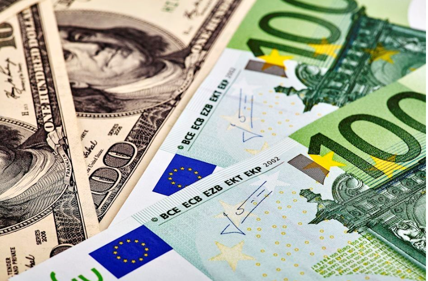 EUR/USD chịu áp lực khi đồng bạc xanh tiếp tục phục hồi