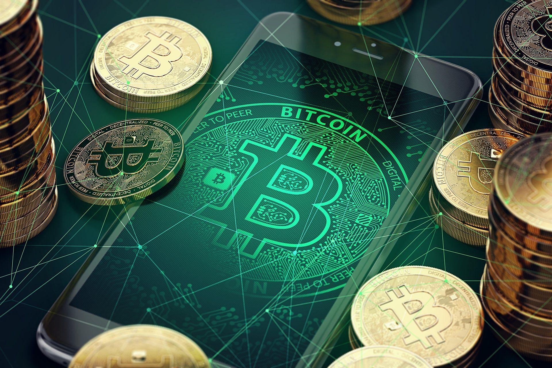 Mặc cho Fed hawkish, Bitcoin vẫn giữ vững sắc xanh nhờ dòng vốn ETF