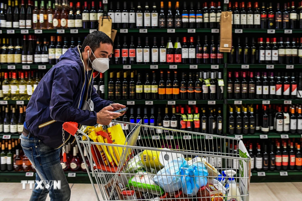 Lạm phát tại Italy năm 2022 cao kỷ lục trong vòng 37 năm qua | Vietnam+  (VietnamPlus)