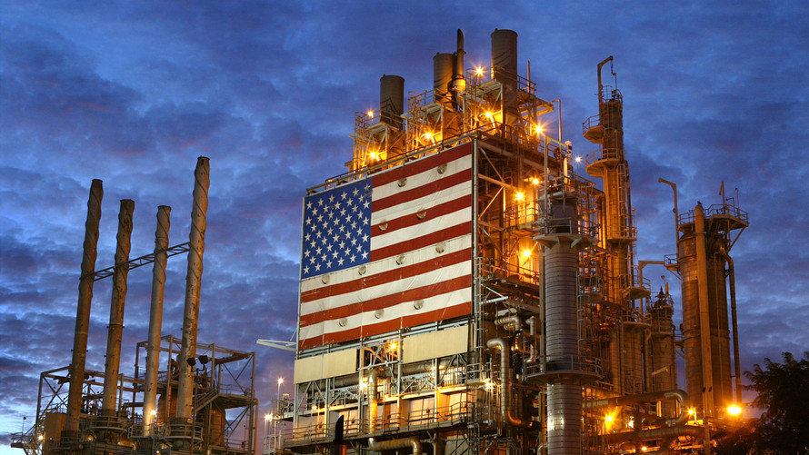 Gasoline futures end at 4-month high as inventories drop; U.S. oil benchmark falls - MarketWatch