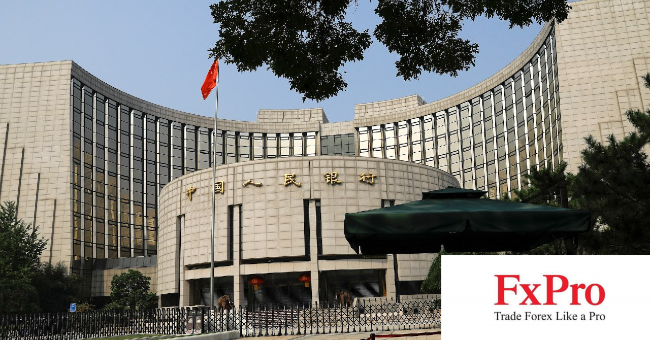 PBoC dự kiến giữ nguyên lãi suất cho vay trung hạn: Động thái bất ngờ hay chiến lược thận trọng?