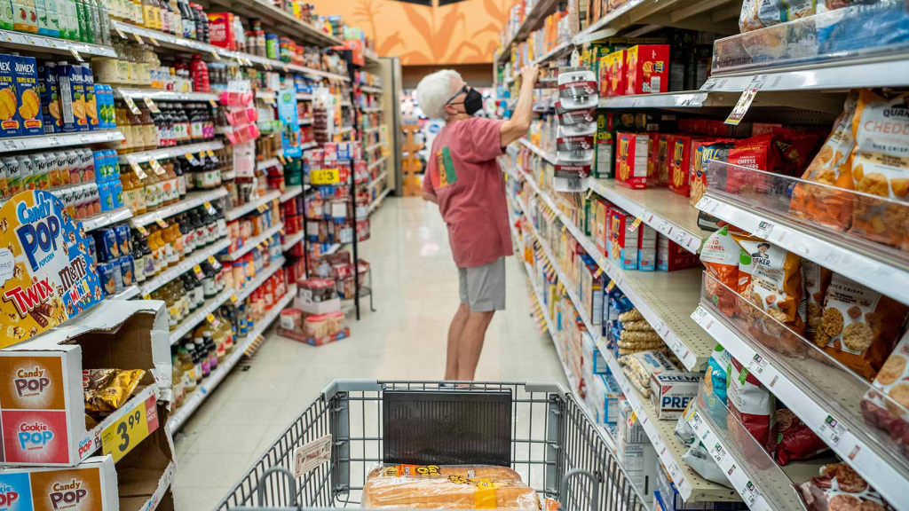 Tín dụng tiêu dùng: "Quả bom hẹn giờ" đối với các ngân hàng tại Mỹ