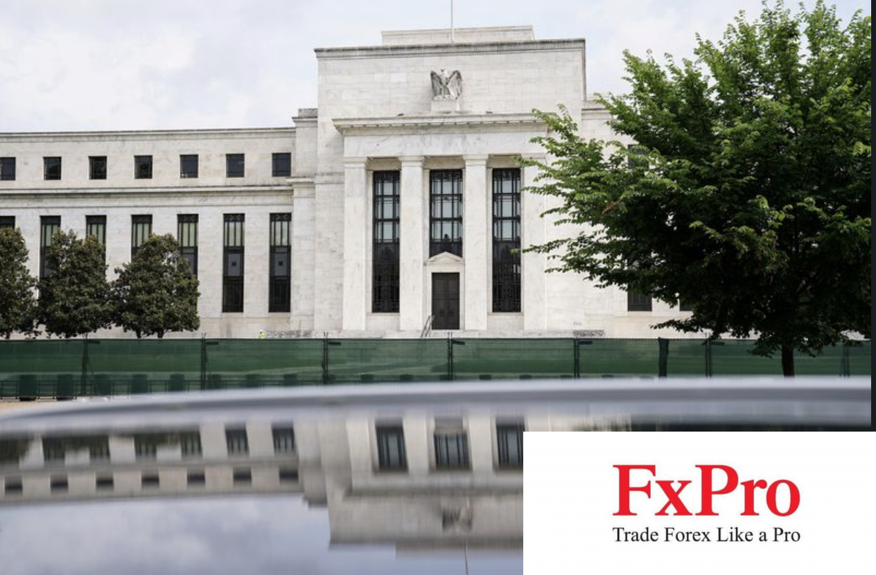 Quan chức Fed Waller: Cần thận trọng hơn trong quyết định cắt giảm lãi suất