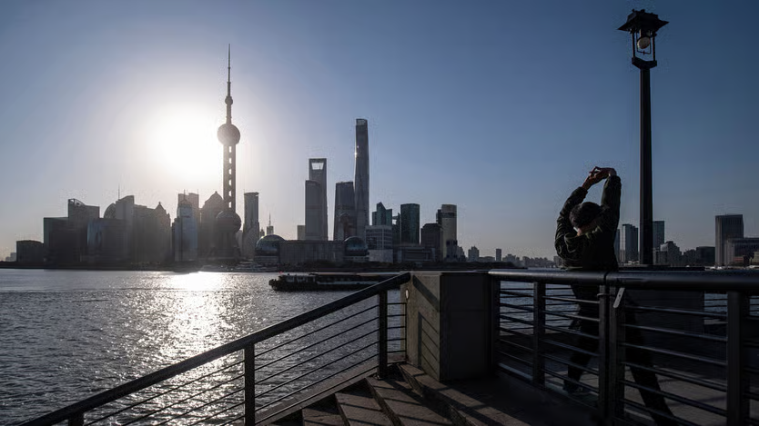 Tại sao cổ phiếu vẫn tăng vọt bất chấp kinh tế khó khăn?