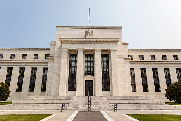 TD Bank - Bình luận thị trường Bắc Mỹ: Fed khởi động lại chu kỳ nới lỏng - Powell với chiến lược “quản lý rủi ro”