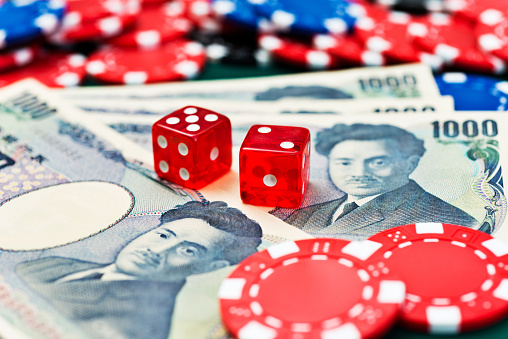 JPY phục hồi nhờ phát biểu của Bộ trưởng bộ Tài chính Nhật Bản, đợt bán tháo tạm lắng