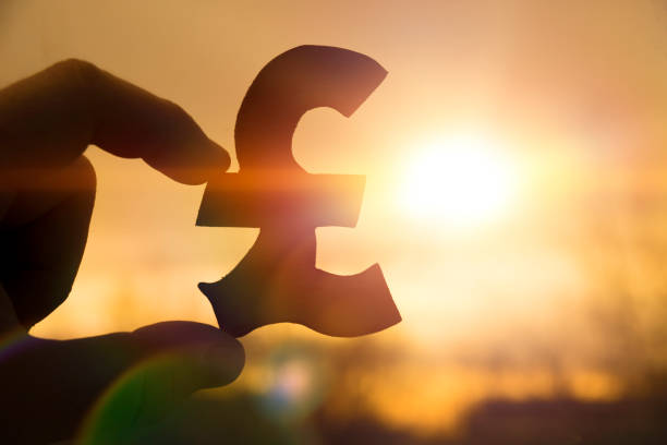 GBP/USD tiếp tục giảm sâu, chưa có tín hiệu đảo chiều trước thềm quyết định của BoE