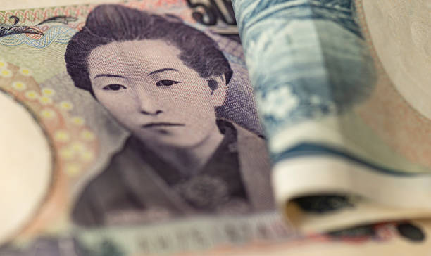 USD/JPY: Phe bán nhắm đến đợt điều chỉnh sâu hơn khi phân kỳ chu kỳ chính sách mở rộng
