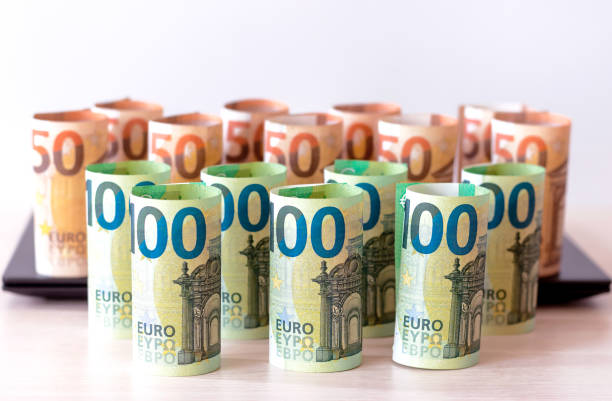 EUR/USD báo hiệu khả năng đột phá sau những diễn biến mới quanh Trump – Greenland