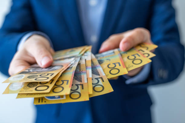 AUD/USD rút lui từ đỉnh ba năm