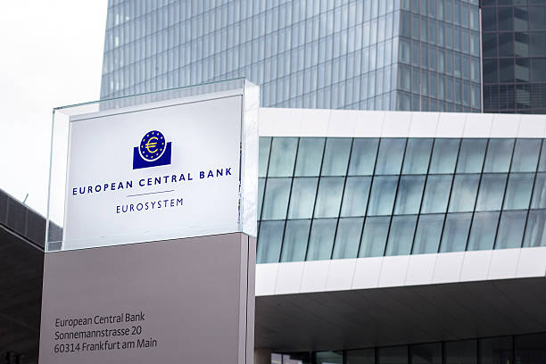 Danske Bank: Lạm phát Eurozone dịu bớt - ECB và BoE có khả năng giữ nguyên lãi suất