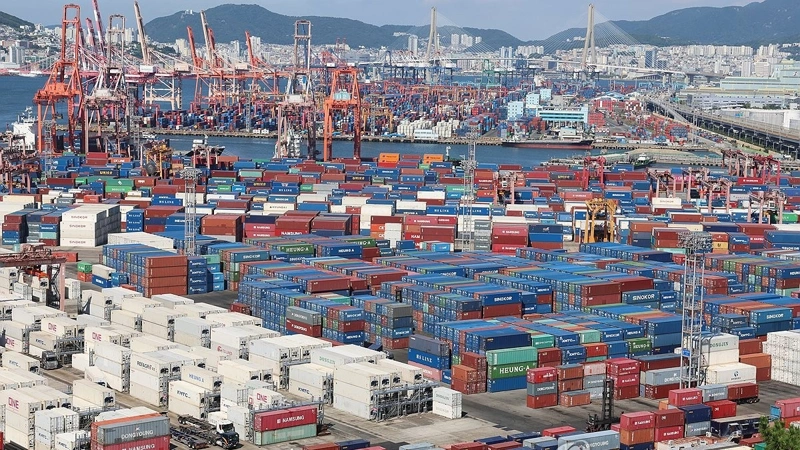 Japan posts first trade surplus in five months as U.S. exports rebound