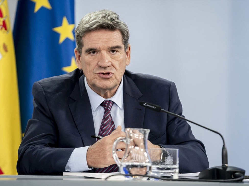 ECB Escriva theo dõi hiệu ứng vòng hai lên tiền lương