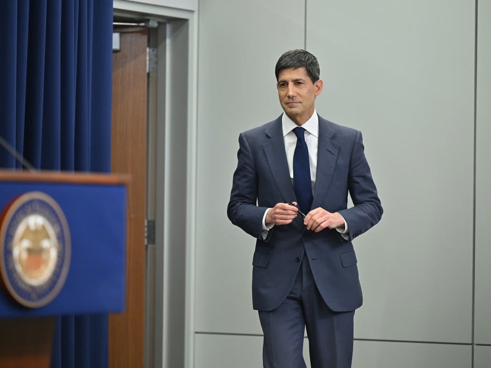 Tân Chủ tịch Fed Kevin Warsh tại cuộc họp FOMC đầu tiên