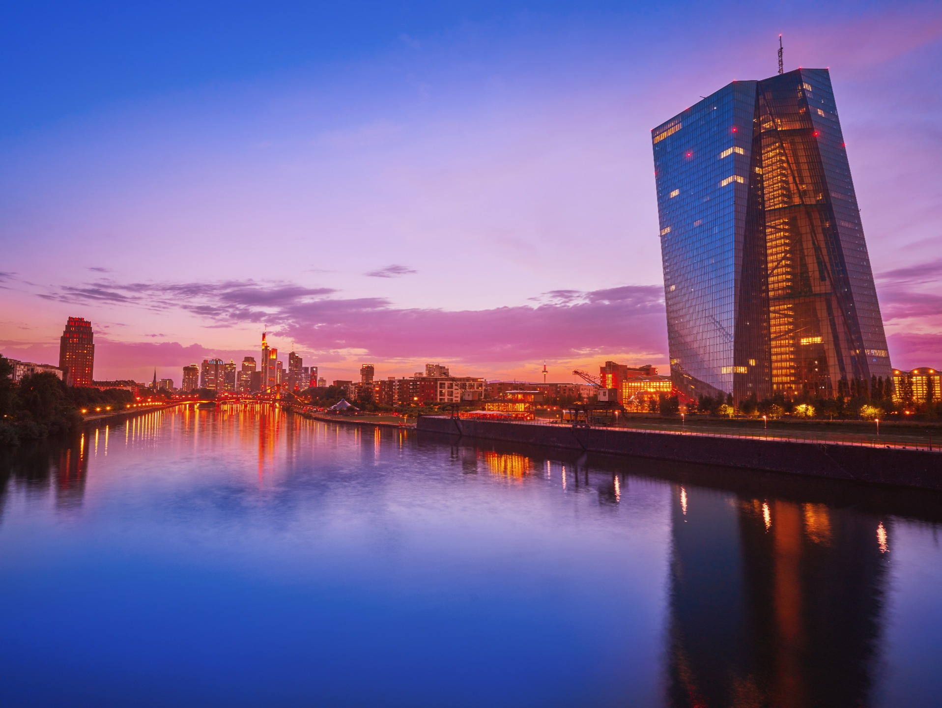 Khảo sát SAFE quý 2 của ECB: Kỳ vọng lạm phát và tăng lương hạ nhiệt, nhưng rủi ro tăng vẫn còn